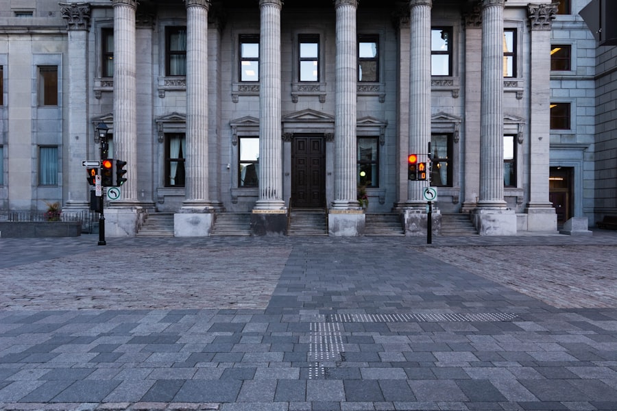 Central Bank Policy Divergence: Trading Implications